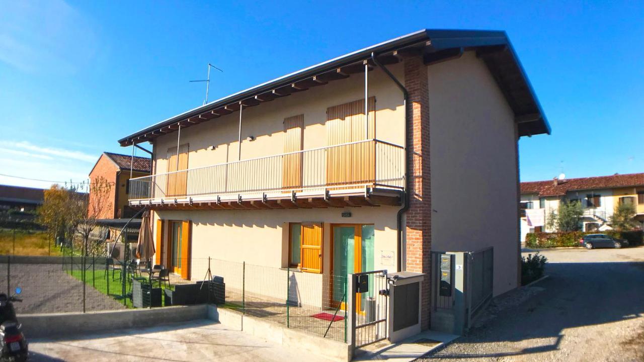 Bonne Nuit Guest House Azzano San Paolo Exterior photo